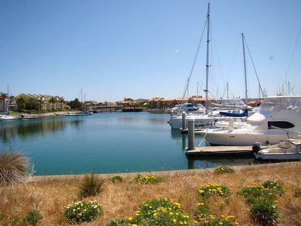 Waterfront Blocks at the Marina Picture 3