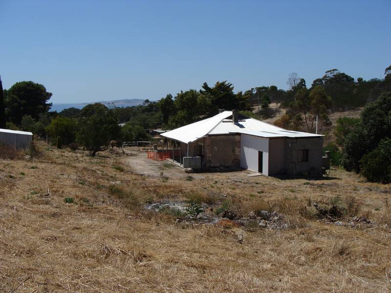 READY FOR YOUR PERSONAL TOUCH... Picture 1