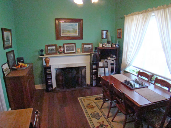 KIRTON POINT BEAUTY Picture