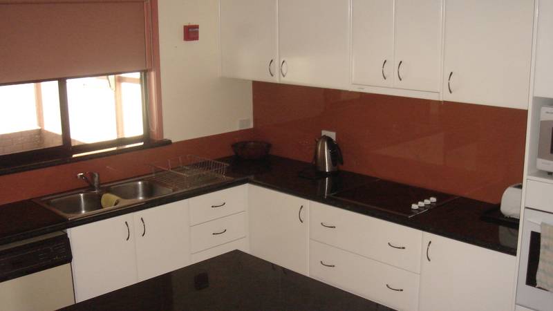 SEA CHANGE - HOLIDAY RENTAL* Picture 3