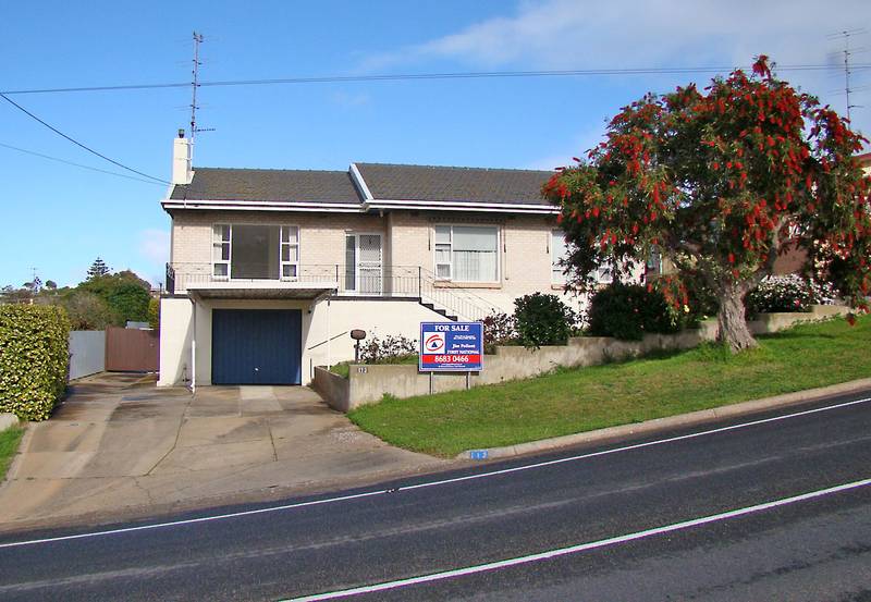 RE-RELEASED TO THE MARKET! Picture 1