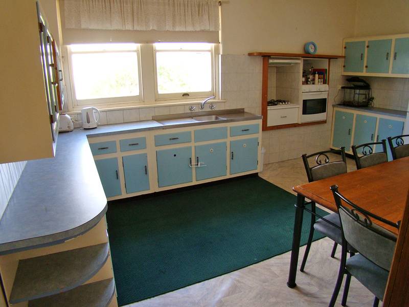 Stone Home...Tall Ceilings... Picture 2