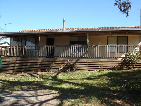 Serenity Only 5 Minutes From Town Picture 1