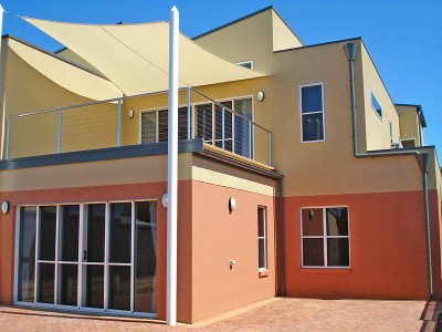 Modern Townhouse - Kirton Point Picture