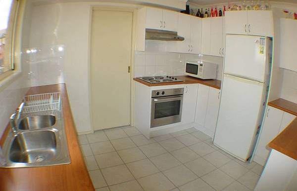 Double Garage / Ensuite Picture 2