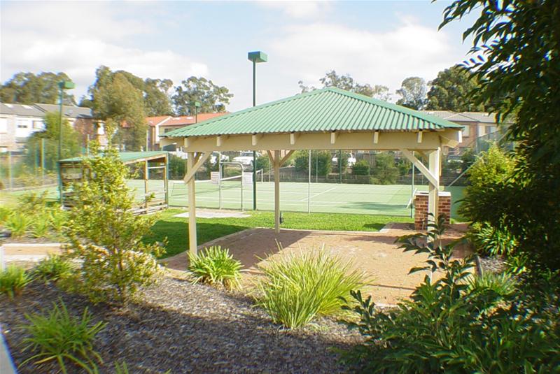 Ensuite
/
Garage Picture 2