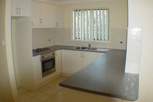 Double garage / Ensuite Picture 3