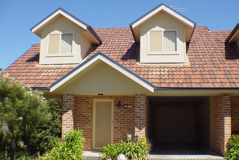 Ensuite / Garage / Carport Picture 1