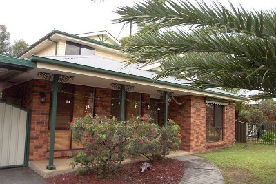 4/5 Bedda Plus Sleepout Picture 4/5 Bedda Plus Sleepout Picture