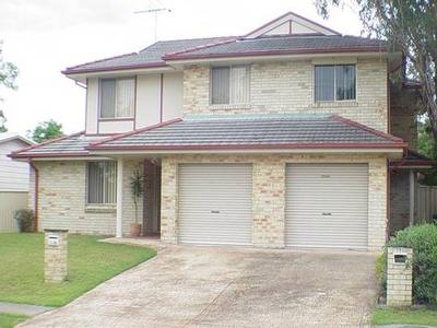 Extensive Living Areas Picture