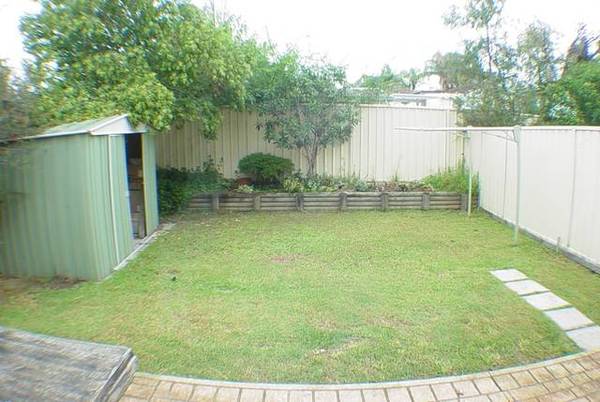 Extensive Living Areas Picture 3