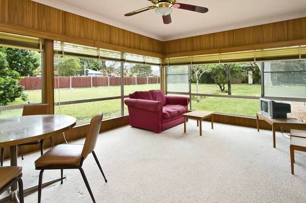 OUTSTANDING POTENTIAL! Picture