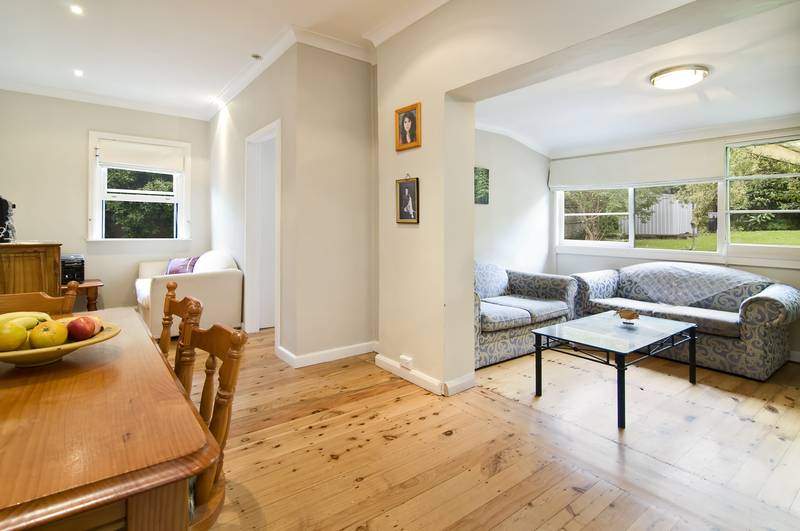 FAMILY HOME FOR OUTDOOR ENTHUSIASTS Picture 2