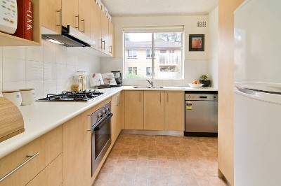 QUIET & LEAFY REAR OF BLOCK LOCATION - UNDER OFFER Picture