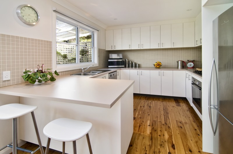 SERENE BUSH SETTING Picture 2