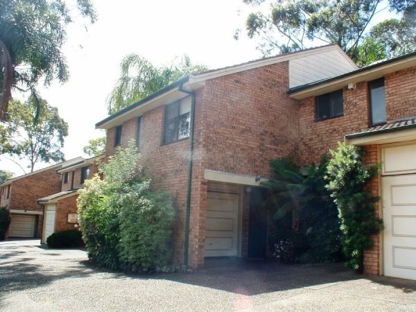 It's got the LOT!! Picture 1