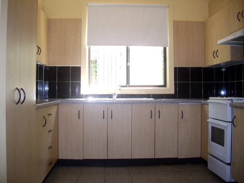 Ideal Location!!! Picture 1