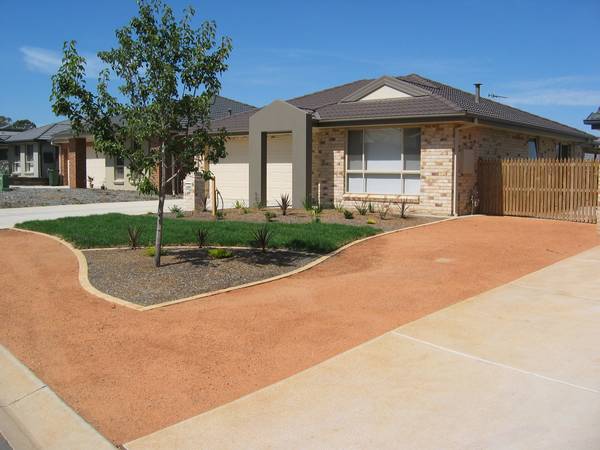 Fully Furnished, 3 Bedroom house, Inner North Picture 1