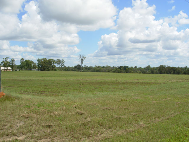 RURAL LIVING AT ITS BEST Picture 2