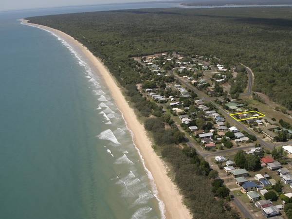 Beachside Residential 'B' Development Site Picture 1