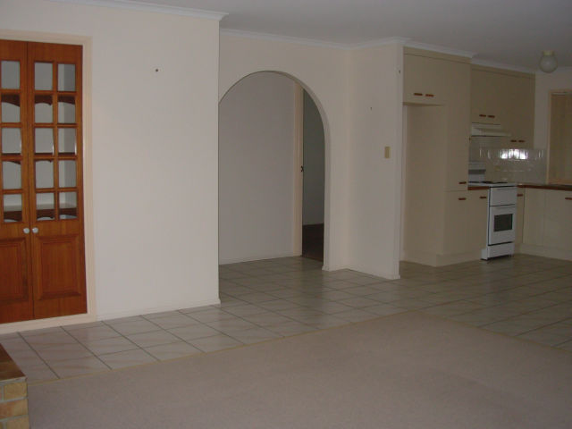 $240 per week
Available
Mid April Picture 1