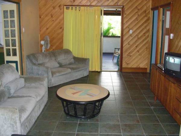 2 Bedroom home
$220 per week Picture 2