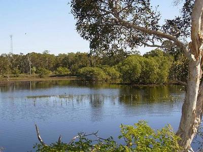 WATER VIEWS - TRANQUIL LOCATION Picture