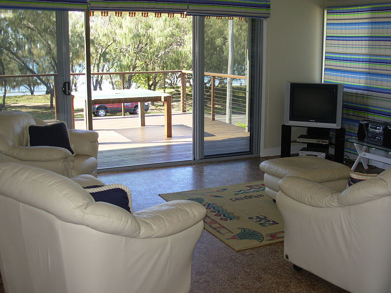 $600 pw Low Season / $1200 pw High Season (Pet Friendly) Picture 2