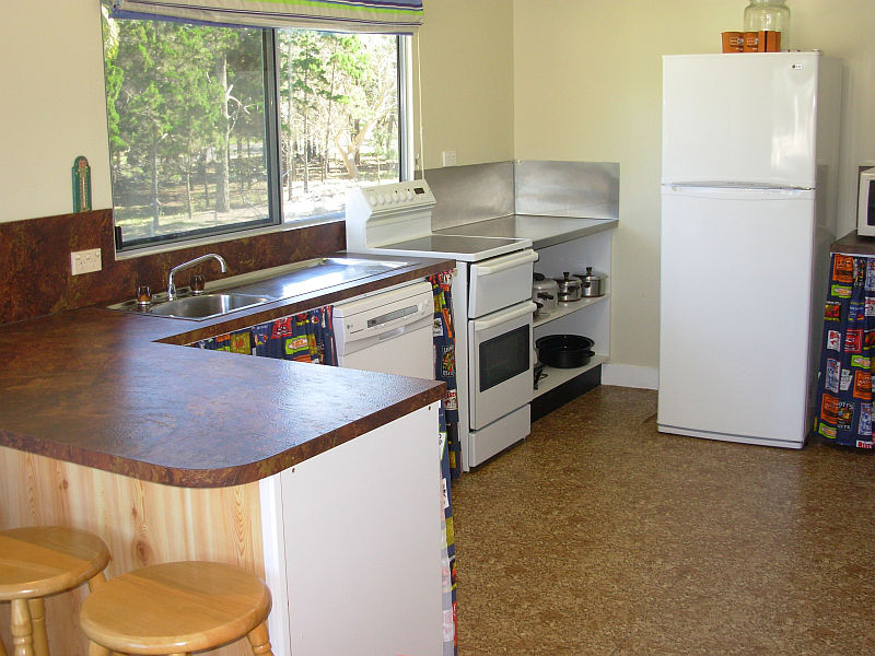 $600 pw Low Season / $1200 pw High Season (Pet Friendly) Picture 3