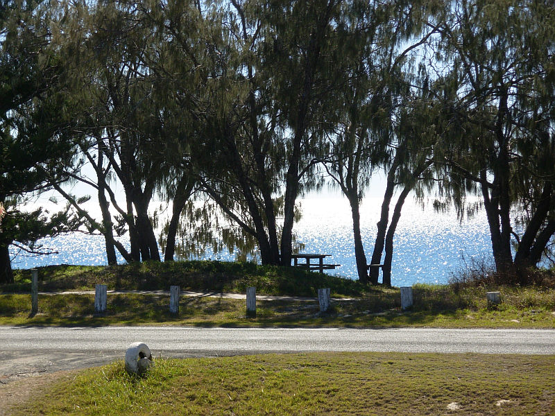 Massive Ocean Front Property !!! Picture 1