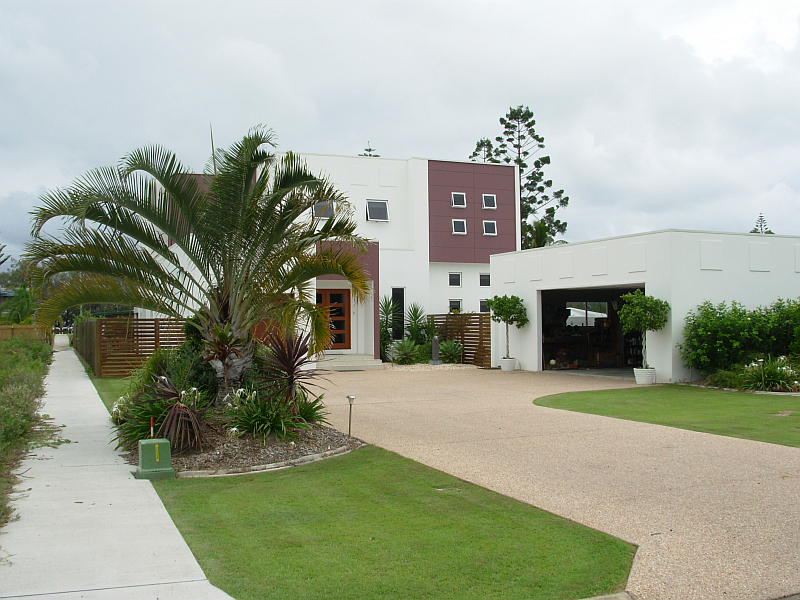 Magnificent Beach Side Parcel of Land Picture 2