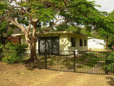 Perfect Gem in the Perfect Location! Picture