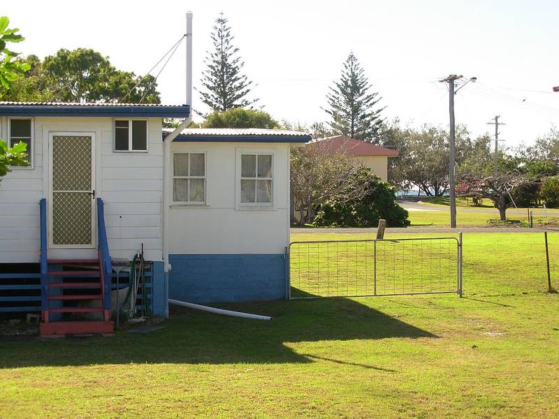 A Great Beach Cottage (with a water view!) Picture 2