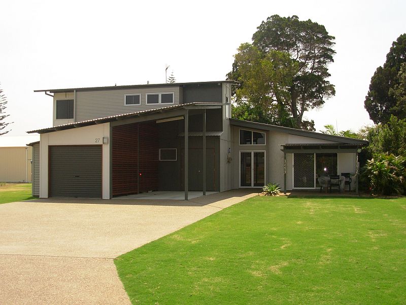 Prestigious Entertainer Picture 1