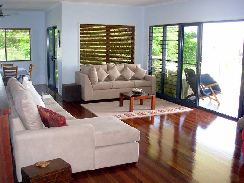 Esplanade Views at a much Lower Price Picture 3