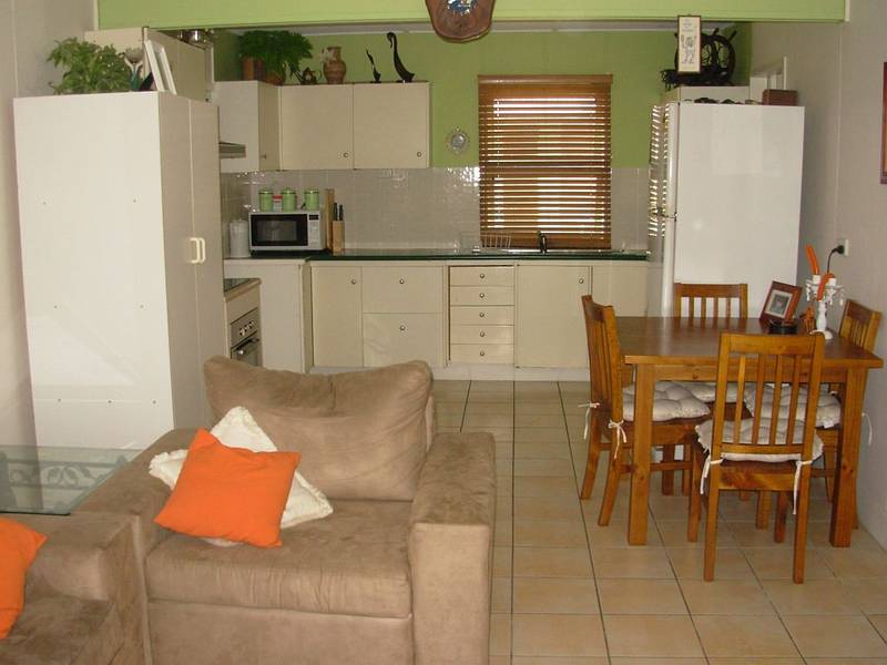 A Serious Property worth Serious Attention! Picture 3