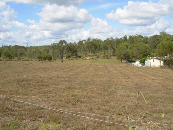 RURAL ACREAGE CLOSE TO CHILDERS $120,000 Picture 1