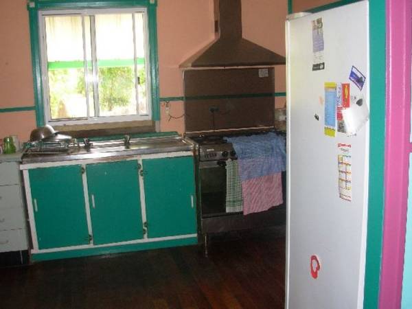 RURAL ACREAGE LARGE HOME 80 FRUIT TREES $400,000 Picture 2