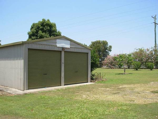 Magnificent Bush & Beach Opportunity on 17 Acres Picture 2