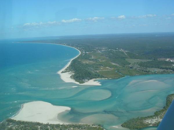 Esplanade Development Site - Overlooking Ocean and National Parkland Picture 2