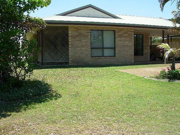 SMART INVESTMENT - BEACH SIDE PROPERTY Picture 1