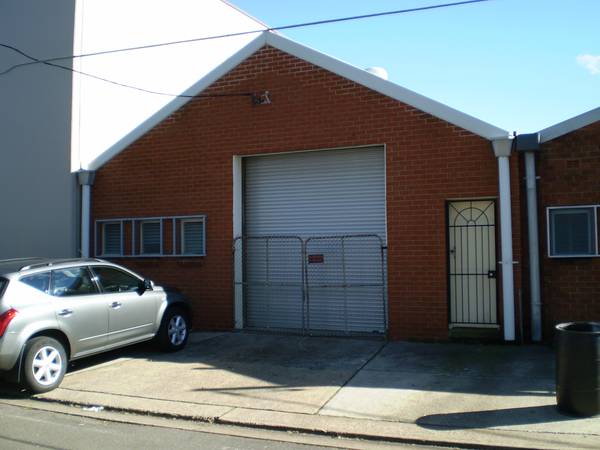 Two Street Frontage Picture 2