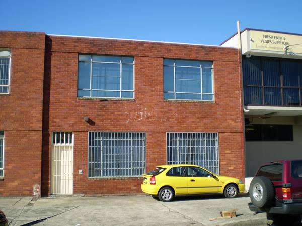 Two Street Frontage Picture 1