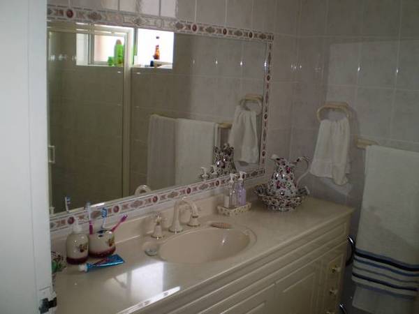 Just bring your furniture Picture 3