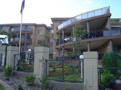 Stylish near new apartment. Picture