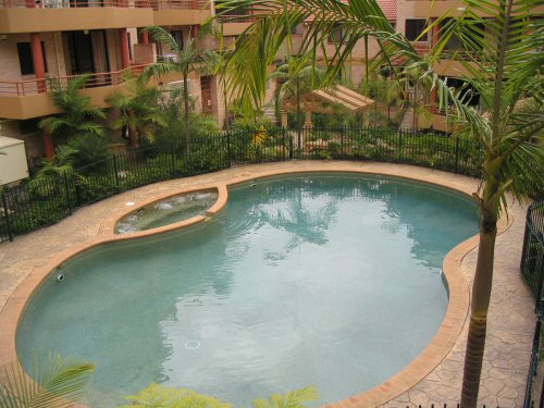 Lovely double story 2 bedroom apartment Picture