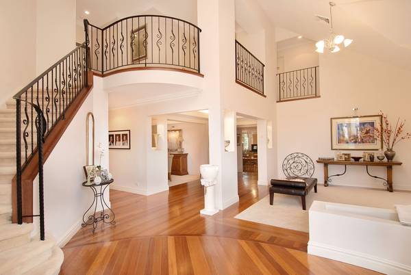 In a word . .
. MAGNIFICENT! Picture