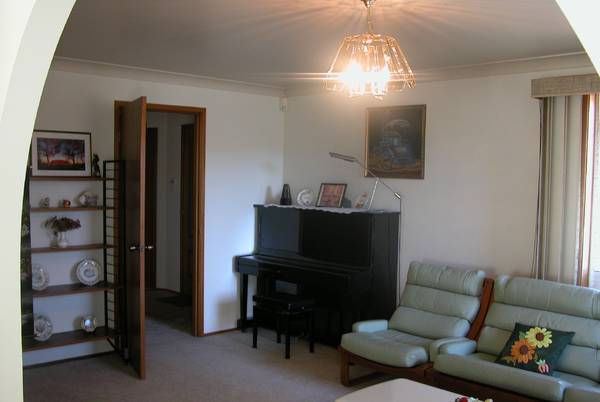 OVERLOOKS THE PARK Picture