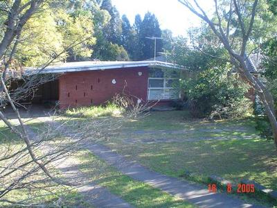 Walk to shops Picture