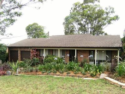 Well presented 4 bedroom family home in Crestwood Picture Well presented 4 bedroom family home in Crestwood Picture